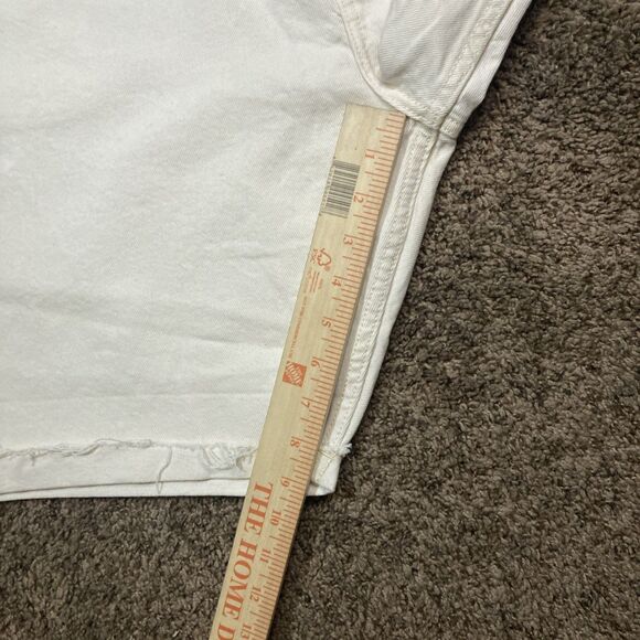 NWT Wrangler Off White Luca Denim Relaxed Fit Jean Shorts Size 42 - Picture 10 of 11